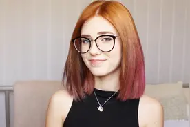 戴眼镜的女生适合什么发型 气质发型帮你变身时尚女神