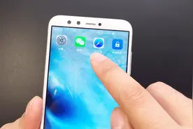 教你打开微信隐藏功能，可以知道对方是否实名认证，还能看到名字