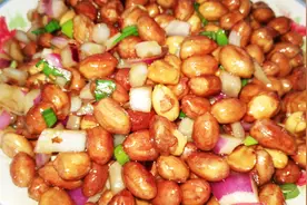 它才是醋泡花生米的最佳搭档，长期食用即可降压去脂又可软化血管