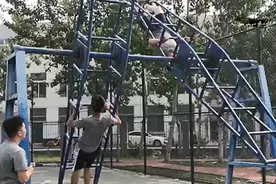 直播集锦｜走进中国民航大学 看飞行学员如何进行抗眩晕训练