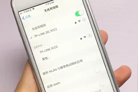 手机自动调用移动流量？点开这个设置，以后不用管视频封面
