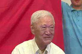 83岁老艺术家牛犇新近入党 习近平写信勉励视频封面