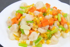 厨师长教你玉米虾仁的做法，就多了这一步，做出来嫩滑香浓视频封面