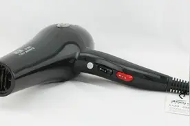 吹风机不止用来吹头发，把它吹吹身体这个位置，还有想不到的作用视频封面