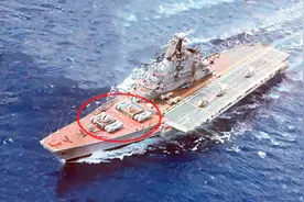 装160枚导弹的4万吨航母，搭载33架战机，为何被称为航母界奇葩？视频封面