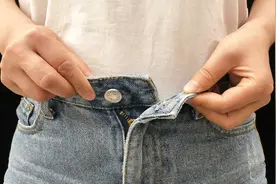 裤子裤腰大了怎么办？10年老裁缝教我一招，收裤腰不留一点痕迹！视频封面