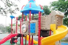 凤翔县范家寨镇中心幼儿园外景视频封面