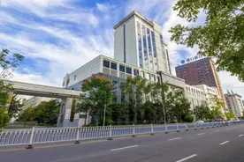 湖北最大的城市，比宜昌还大，相当于武汉的三倍，是你的家乡吗？视频封面