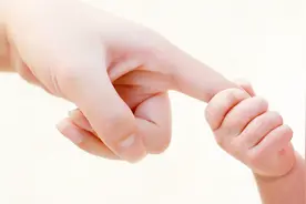 母亲身体虚弱，牛哥每天熬这种烫给老人喝，能补气血提高免疫力
