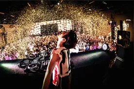 五十秒带你感受蔡徐坤粉丝有多狂热！