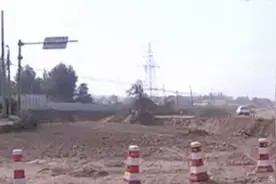 G306国道改扩建工程预计9月底主干路通车图片