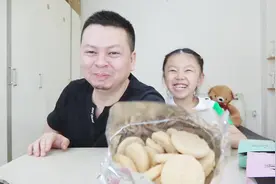 试吃“单身猫粮”，都吃过单身狗粮，单身猫粮吃起来什么味道？