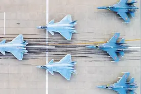 央视揭秘｜四代机与三代机如何跨代协同作战，发挥最强实力