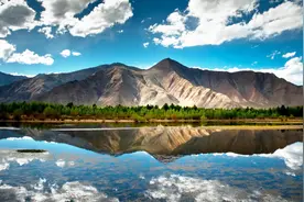 小情侣为什么去西藏旅游导游不让住一起？网友：导游做得对！