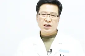 膝盖扭伤常见部位有哪些？一般多久能好？听完专家说的就知道视频封面