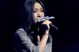 胡66抖音走红是偶然吗？看完现场版《空空如也》，你就明白了视频封面