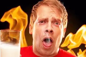 吃完辣椒辣的受不了？水里加点它漱漱口，快速缓解再也不怕辣！视频封面