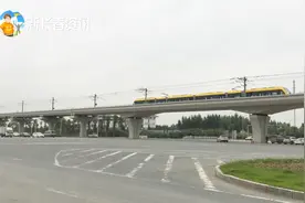 长春地铁2号线即将开通，长春快轨北湖线建啥样了视频封面