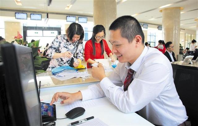 「成都区县事」“AI审批+刷脸取证”服务新模式！武侯区优化企业群众办事体验