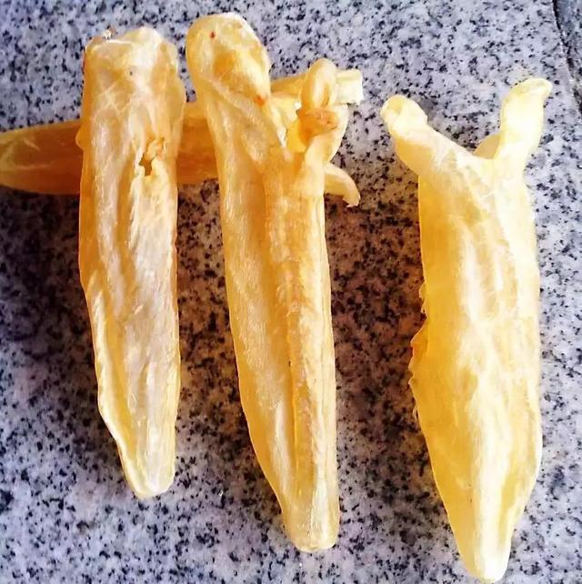 花胶煲莲子红枣 花胶煲莲子红枣汤的做法