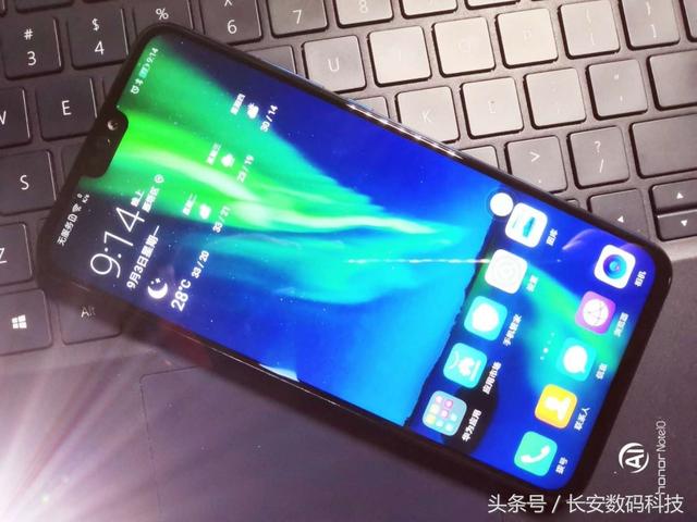 为什么荣耀8x没有语音唤醒？（千元屏霸荣耀8X评测）