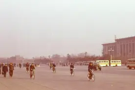 79年的北京之春，改革开放之初的中国生活是这样的