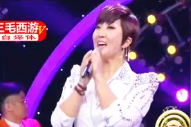 格格演唱《生日祝福歌》2018CCTV现场歌曲