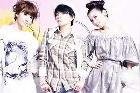 台湾组合S.H.E单飞8年后，再度合体出新曲《十七》，回忆催人泪下视频封面