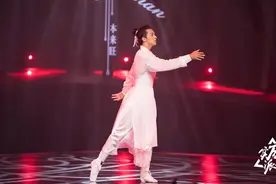 许魏洲：走上舞台跳拉丁舞，我心满意足