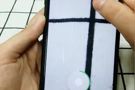 微信拍摄其实也有放大缩小功能，无需原相机，只是你没发现