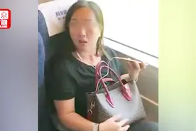 又见高铁霸座！买过道票强占靠窗座位 原乘客被迫换到别的座位