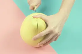 吃剩下的柚子皮别扔了，这样做成柚子灯，好看又有创意！