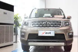 长安X70A实力比拼瞬间碾压神车五菱宏光！视频封面