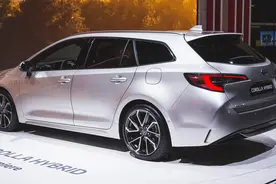 丰田卡罗拉“旅行版”终于出现！腰线完美，后排真平，坐等入华！