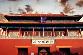 故宫为什么4点禁入，5点必须清场？原来是这样视频封面