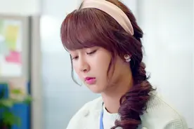 杨紫和白主管搞办公室恋情，杨紫偷偷摸摸的样子实在太可爱了视频封面