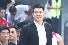 广东省男篮联赛全明星赛朱芳雨称手痒想上场视频封面