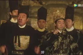 注意看，这种欲言又止的表情，网友：这才叫演技