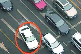 明明自己违停了，而且还贴条了，为什么好久都没有收到违章通知？