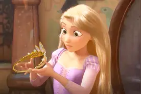 魔发奇缘：长发公主戴上王冠真是太美了，变色龙都瞪大了双眼视频封面