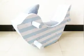 喝完的酸奶瓶别扔了，手工达人自制海豚摇摇马，比游乐场的还好玩视频封面