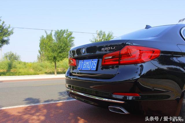吸粉就是这么容易，试驾全新宝马530Li！