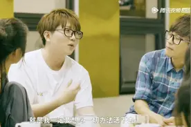毛不易弹唱曲回忆去世母亲，透露现在还坚持给妈妈发微信！