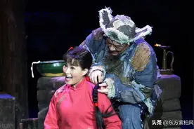 逆转：专家积极为黄世仁翻案，称之为大善人图片
