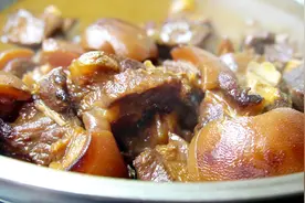 爱吃羊肉的收藏了，学会广式这种特色羊腩煲，比饭店的都好吃