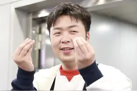 “老实人”杜海涛：干啥啥不行，装傻第一名，他到底多有钱？图片