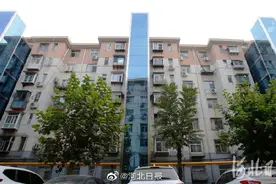 石家庄首批公交电梯即将投入使用，解决老旧小区居民上下楼难题图片