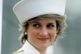 在戴安娜不被爱的15年婚姻中，有很多让人厌恶，任性和泼妇的一面图片