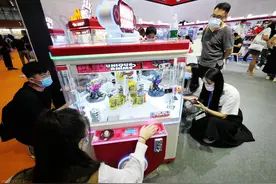 “盲盒第一股”来厦当“金主”图片