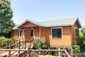 这套木屋别墅火了，简直是为民宿量身打造，25天完工还包装修图片